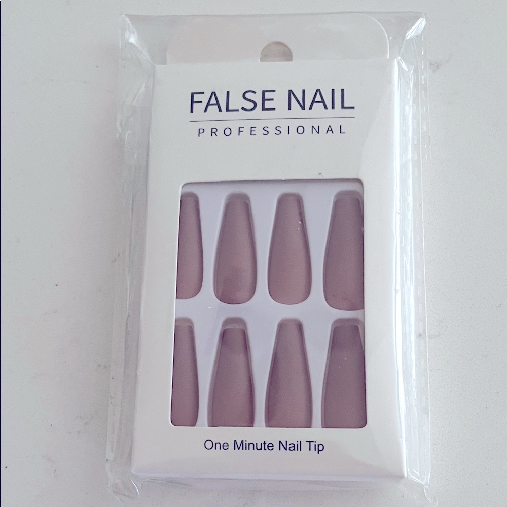 Nude False Nail Set